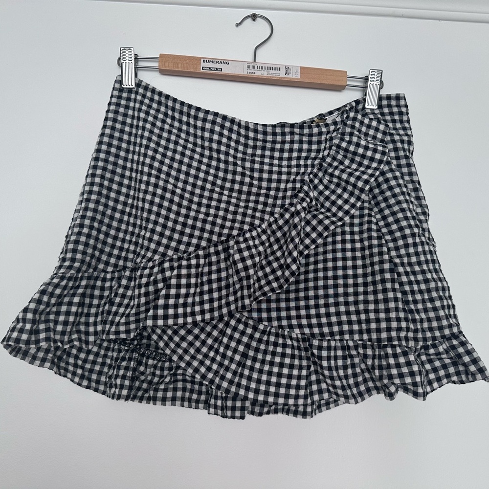 H&M Black and White Ruffled Wrap Mini Skirt